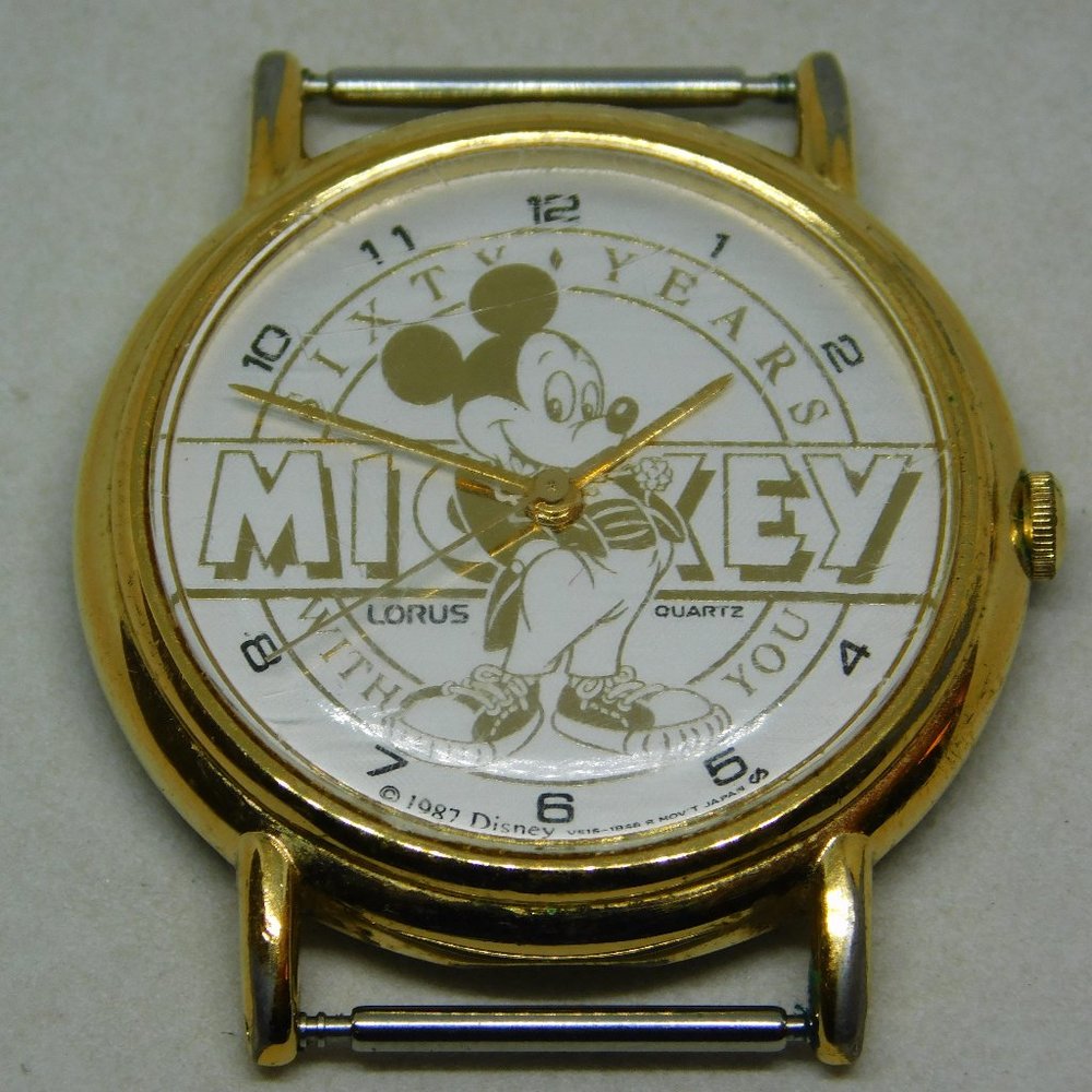 Vintage 1987 Lorus Disney Mickey Mouse 60 Years Watch V515-6330 No Band
